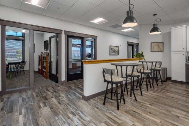 125 Commerce Way, Marshfield, MA 02050